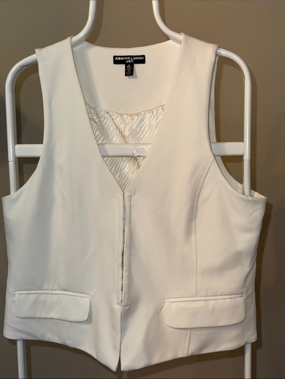 Adrienne Landau Ivory V-Neck Tailored Vest